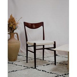 Chaise en teck et simili cuir n°1256