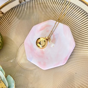 Bola de grossesse or pierre de lune