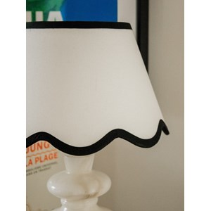 Lampe en albâtre blanche et noire n°706