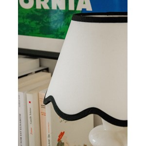 Lampe en albâtre blanche et noire n°706