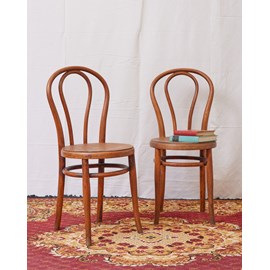 Paire de chaises de bistrot en bois courbé n°995