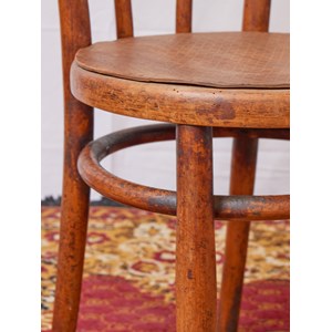 Paire de chaises de bistrot en bois courbé n°995