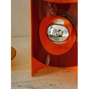 Applique space age en plexi orange n°122