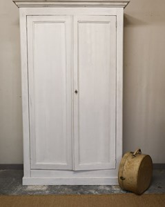 Grande armoire parisienne en bois n°338