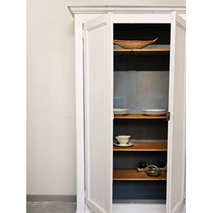 Grande armoire parisienne en bois n°338