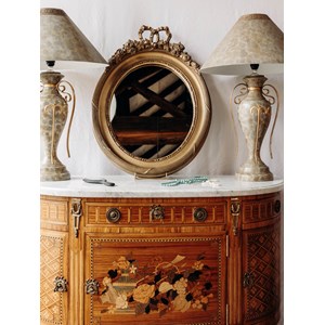 Commode en bois et marbre n°242