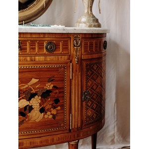 Commode en bois et marbre n°242