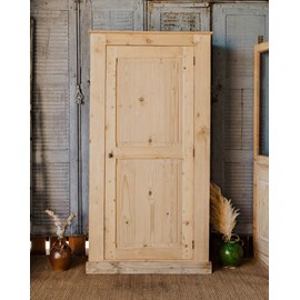 Blandine, la bonnetière en bois n°334