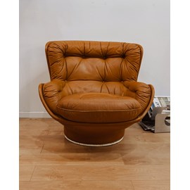 Fauteuil en cuir pivotant n°860