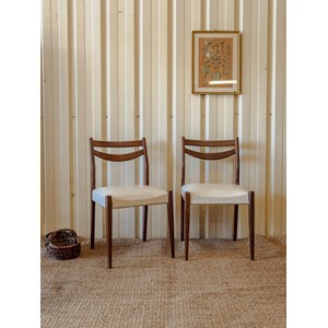 Lot de 4 chaises scandinaves n°1270