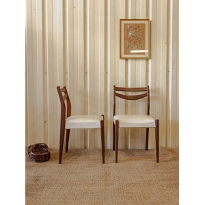 Lot de 4 chaises scandinaves n°1270