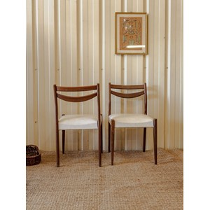 Lot de 4 chaises scandinaves n°1270