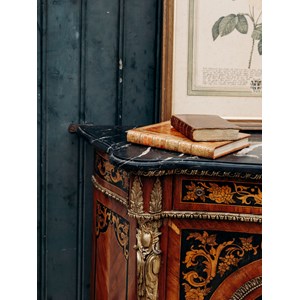 Buffet en bois et marbre noir n°688