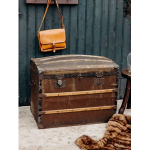 Lucienne, la grande malle en bois n°267