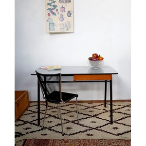 Yvan, le bureau en formica n°484