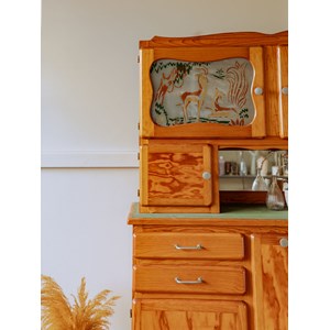 Vaisselier en pin et vert moucheté n°37