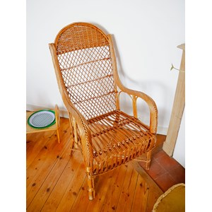 Ernest, le fauteuil en rotin n°699