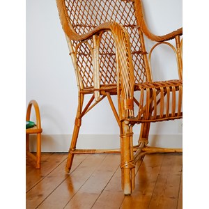 Ernest, le fauteuil en rotin n°699