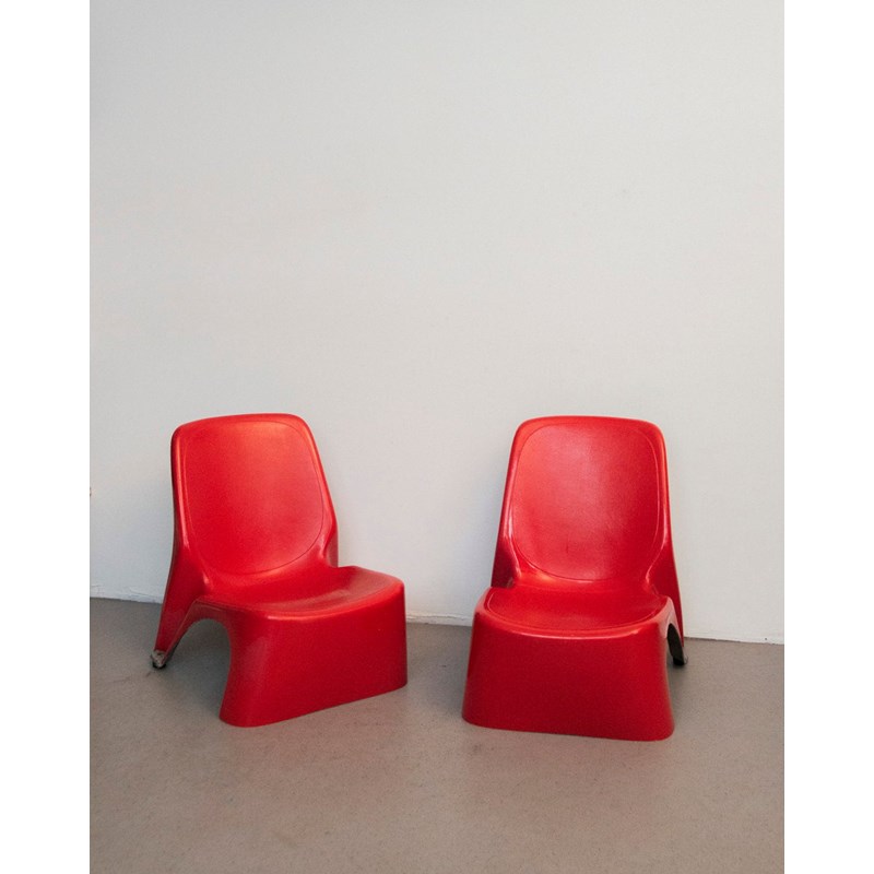 Paire de fauteuils en fibre de verre n°871