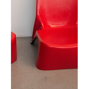 Paire de fauteuils en fibre de verre n°871