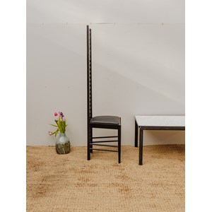 Claude, la chaise en bois noir n°1008