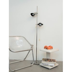 Table d'appoint en fibre de verre n°825