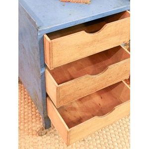 Meuble à tiroirs en métal et bois n°60