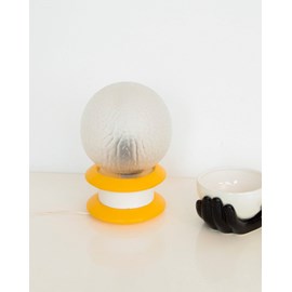 Lampe en verre jaune et blanche n°813