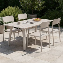 Table de jardin taupe