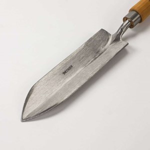 Petite pelle à désherber à main