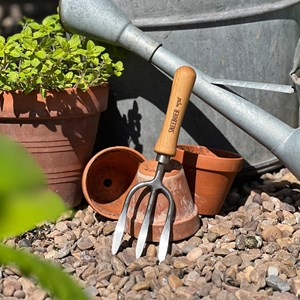 Fourche à main 3 dents