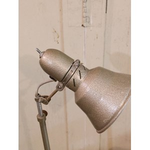 Lampadaire en métal ajustable n°328