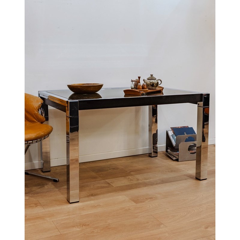 Table à manger en verre et chromée n°1078