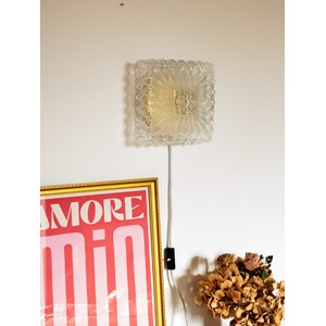 Applique carrée et dorée en verre n°160