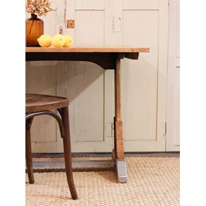 Table à manger bistro en bois n°87