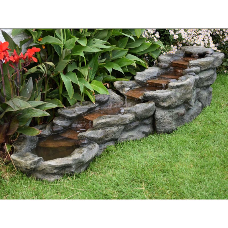 Fontaine de jardin brembo allongée rochers et pierres, avec éclairage led - ubbi