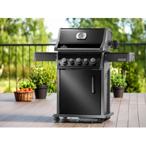 Barbecue à gaz rogue 425 rb 3 brûleurs + 1 réchaud latéral + 1 brûleur rôtissoir