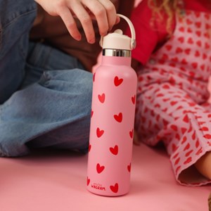 Gourde isotherme coeurs rouges (600 ml)