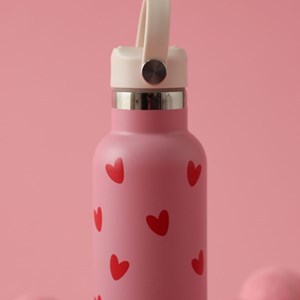Gourde isotherme coeurs rouges (600 ml)