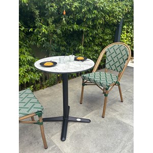 Ensemble repas de jardin 2 places en acier et plateau en hpl