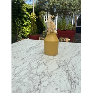 Table carrée de jardin en acier et plateau hpl