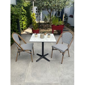 Ensemble repas de jardin 2 places en acier et plateau en hpl