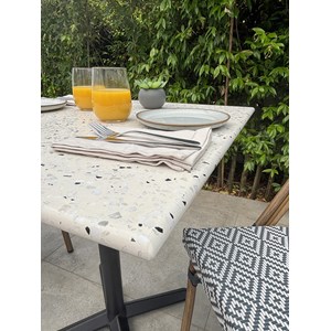Ensemble repas de jardin 2 places en acier et plateau terrazzo - bleu