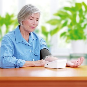 Tensiomètre pour le bras avec indicateur blanc proficare pc-bmg3121