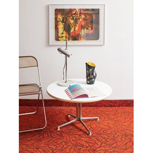 Donna, la table basse eames  n°833