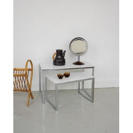 Duo de tables gigognes chromées n°143