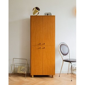 Grande armoire en bois clair n°148