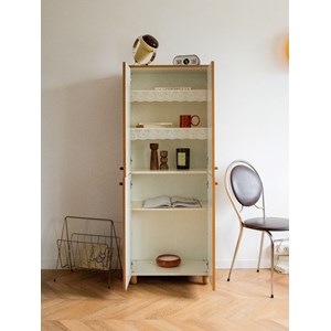 Grande armoire en bois clair n°148