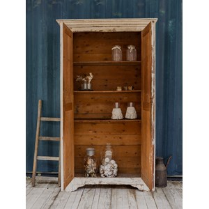 Armoire parisienne en bois patiné beige n°350