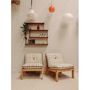 Fauteuil en bois et en tissu n°881